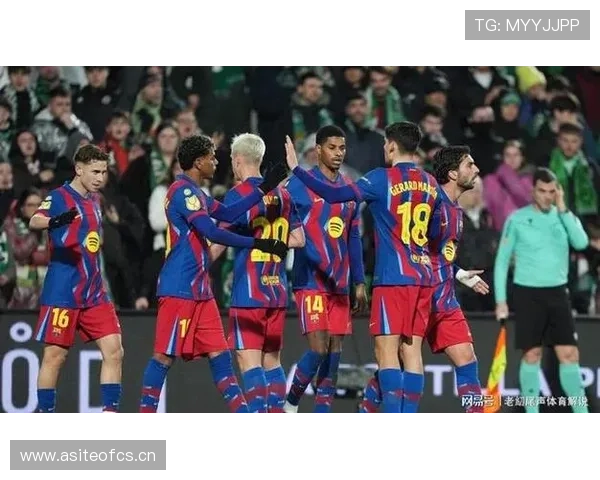 巴萨强强对话再陷困境,表面硬刚难掩防守漏洞 巴萨强强对话再陷困境,表面硬刚难掩防守漏洞