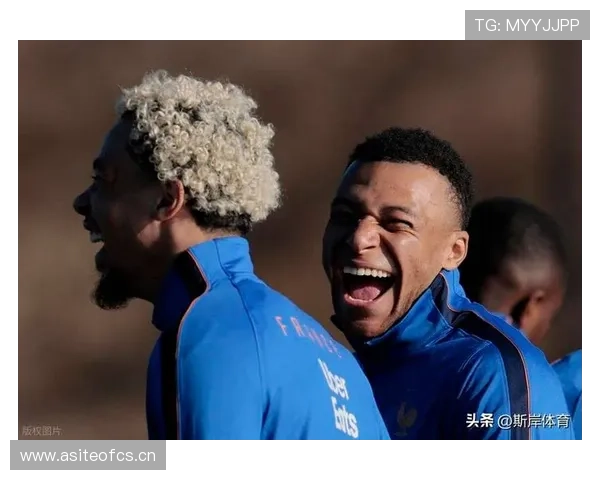 姆巴佩 vs 小罗:天赋类型与兑现路径差异 姆巴佩 vs 小罗:天赋类型与兑现路径差异