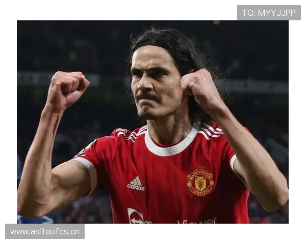 卡瓦尼训练完顺手把蛋白粉当水喝，这自律是真实存在的吗