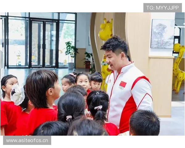 陈一冰退役后住的别墅，比体操馆还大？