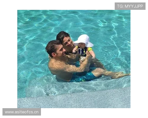 菲尔普斯退役后每天吃六顿饭，冰箱里塞满牛排和蛋白粉